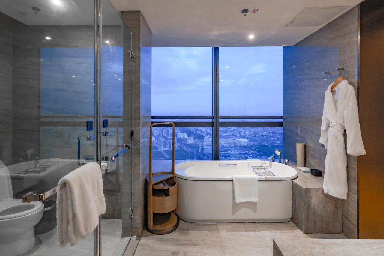 The Westin Zhongshan Guzhen Exteriör bild